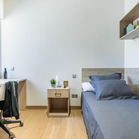 Micampus Aranjuez Student Residence Exterior photo